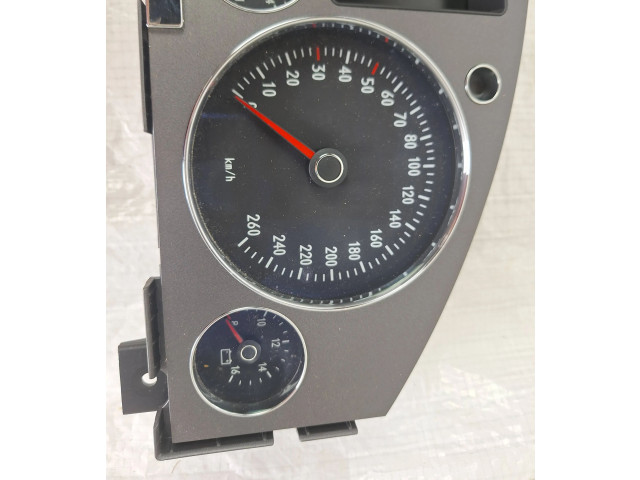 Панель приборов 3D0920885A   Volkswagen Phaeton       