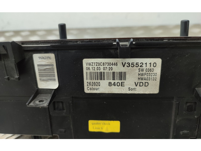 Панель приборов 2K0920840E Volkswagen Caddy