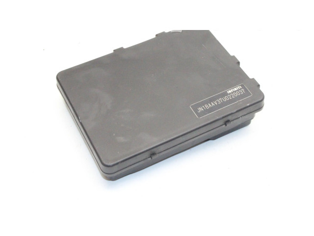 Блок предохранителей 284B73JV0A Infiniti Q50