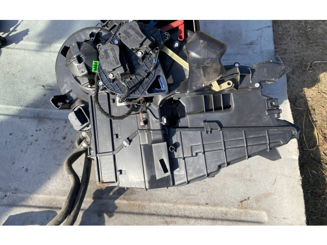 Вентилятор печки P31267866, 6G9N19E616 Volvo V70