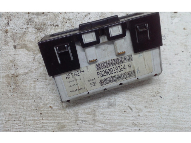 Дисплей    P8200028364A   Renault Scenic I