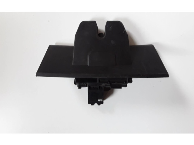 Замок багажника 31335045    Volvo V60 2011 - 2013 года