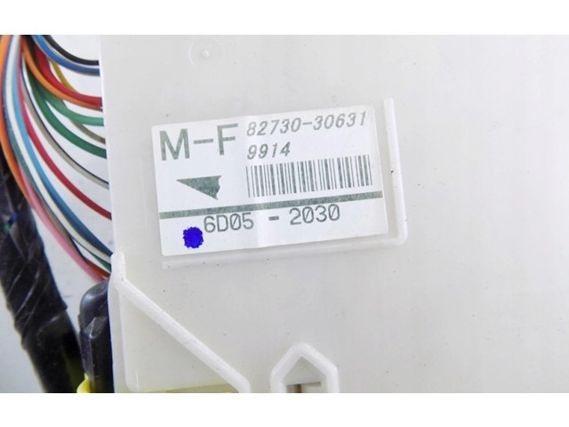 Pojistková skříňka 8273030631 Lexus GS 300 350 430 450H 2006