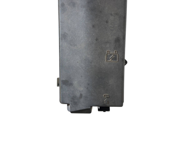 Pojistková skříňka 22760635, 92249317 Chevrolet Camaro 2015