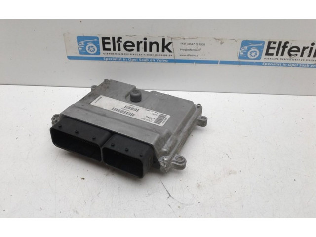 Блок управления впрыском 30729801   Volvo V50