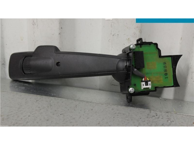 Ручка стеклоочистителей 8682869   Volvo V50