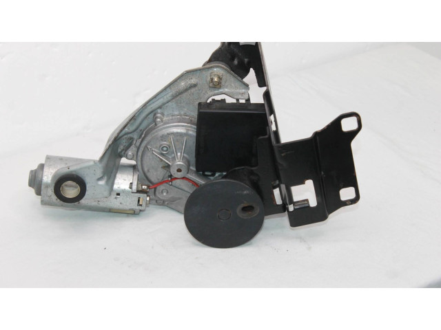 Моторчик заднего дворника 69036679    BMW 3 E46