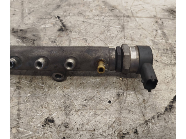 Топливная рампа 0445215023, 31259011   Volvo XC90   для двигателя D5244T4