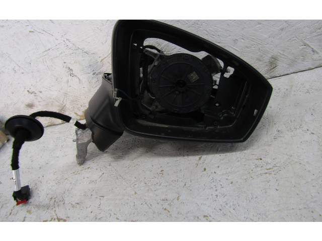 Zpětné zrcátko  Volkswagen Tiguan 2022  5NB857502AM  