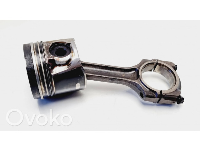  Поршень с шатуном    Citroen Jumper для дизельного двигателя 2.2