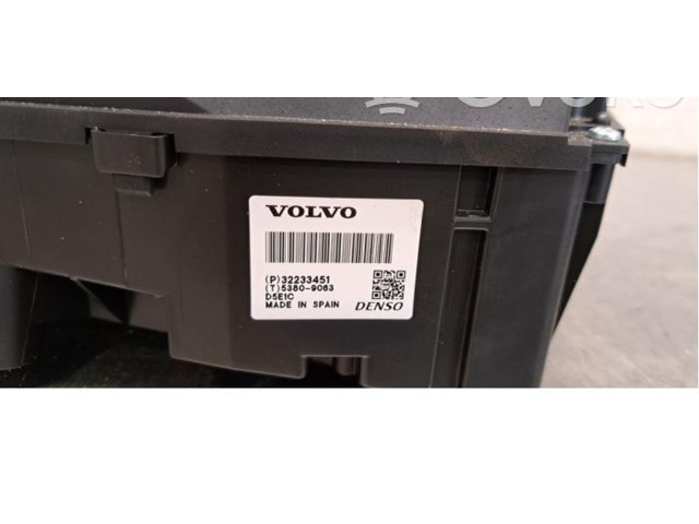 Дисплей Volvo XC90