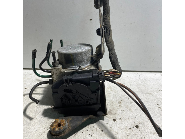 Блок АБС Jeep Cherokee