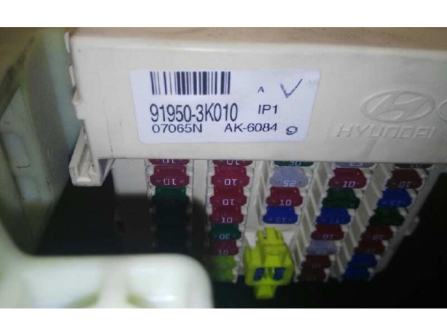 Блок предохранителей 919503K010   Hyundai Sonata    