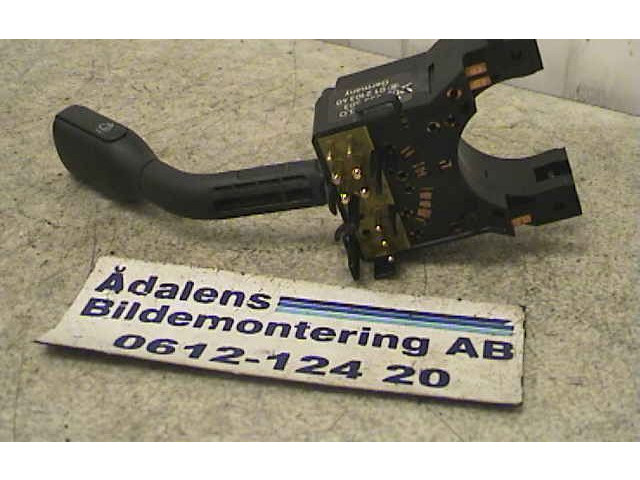 Ручка стеклоочистителей 8D9-953-503, 01-2103-40   Audi A6 S6 C4 4A