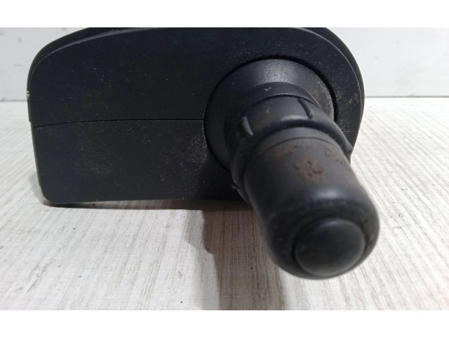Ручка поворотов/ фонарей 7701057088A Renault Modus 2005