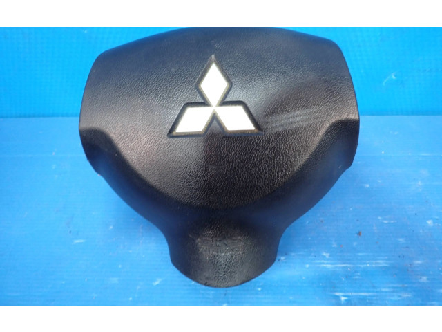 Подушка безопасности водителя 7030A088XB Mitsubishi Outlander