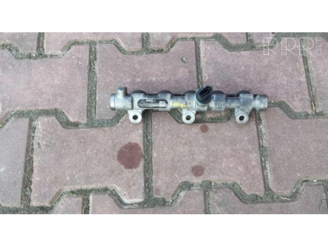 Магистральная трубка топлива