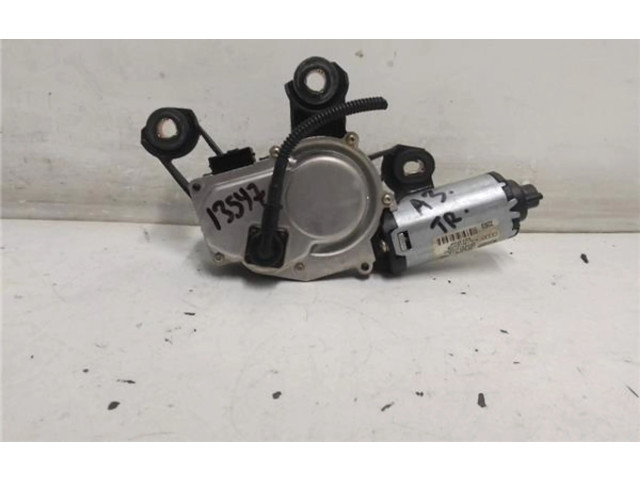 Моторчик заднего дворника 8E9955711B, 8E9955711B Audi A3 S3 8L