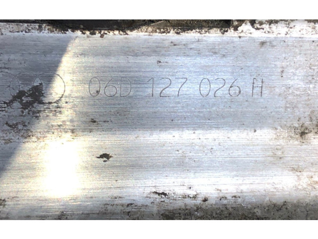 Топливный насос 06D127026H Audi A4 S4 B6 8E 8H