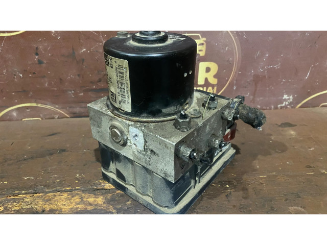 Jednotka ABS 13213610 Opel Astra H 2008