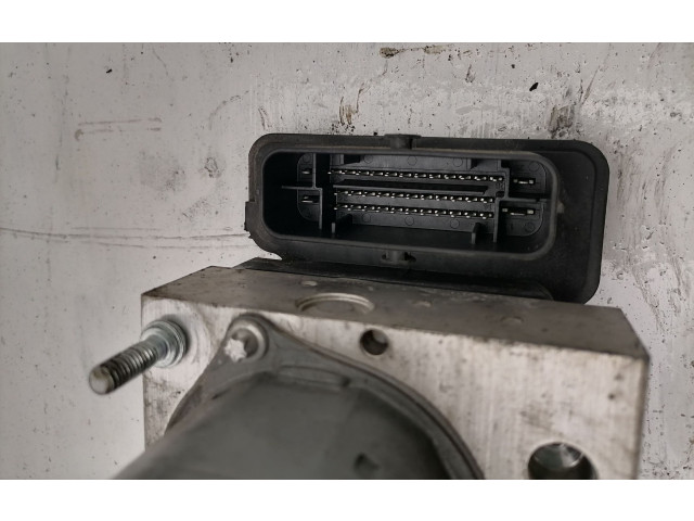 Jednotka ABS    Smart ForFour II W453 2015