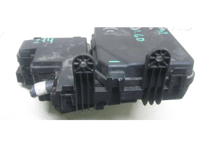 Pojistková skříňka 284B74BA0A Nissan X-Trail T32 2015