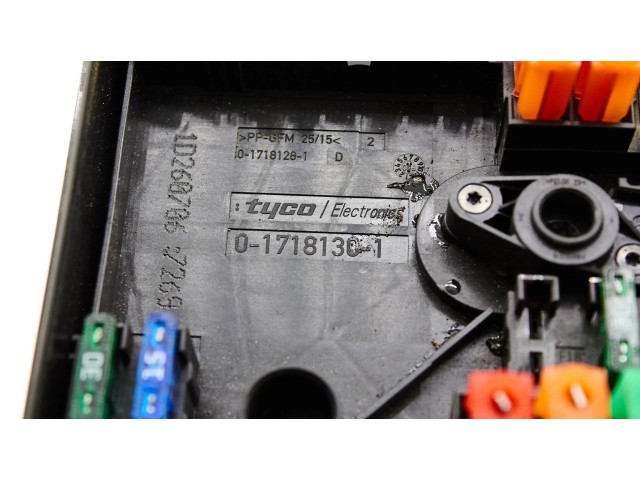 Блок предохранителей 1k0937800ae, 1k0937535j Volkswagen Caddy