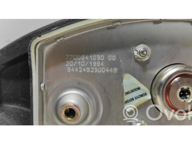 Подушка безопасности водителя 7700841030   Renault 19