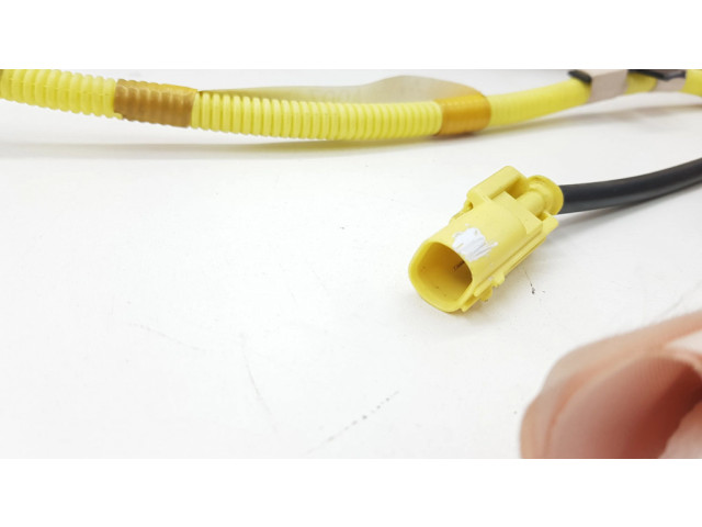 Боковая подушка безопасности 610880801A, 8520A007 Citroen C-Crosser