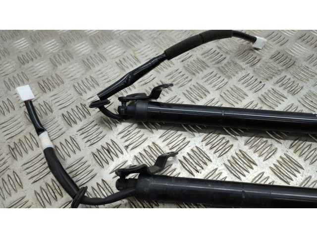 Задний aмортизатор