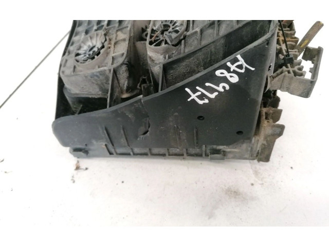 Блок предохранителей 017181301, 0-1718130-1 Skoda Octavia Mk2 (1Z)