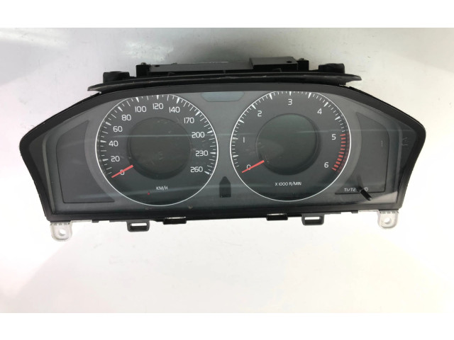 Панель приборов 31254535AA   Volvo V70       