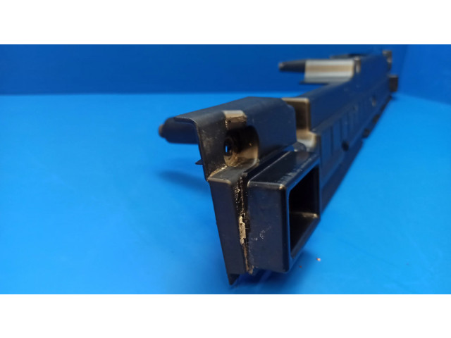 Другая деталь отделки багажника