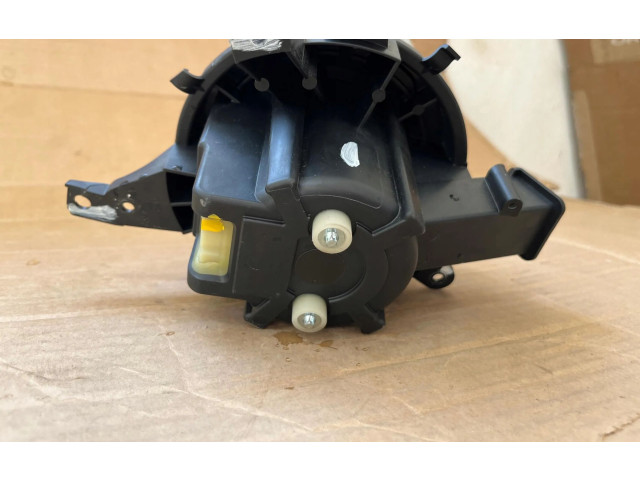 Вентилятор печки Jeep Grand Cherokee (WJ)