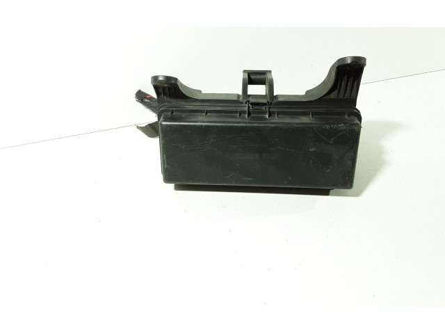 Přístrojová deska Toyota Previa (XR30, XR40) II 2003 8267228030, 8826332070