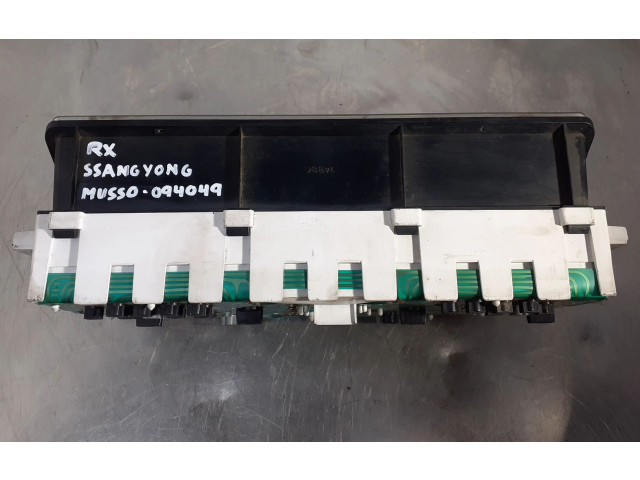 Панель приборов 8020005042 SsangYong Musso