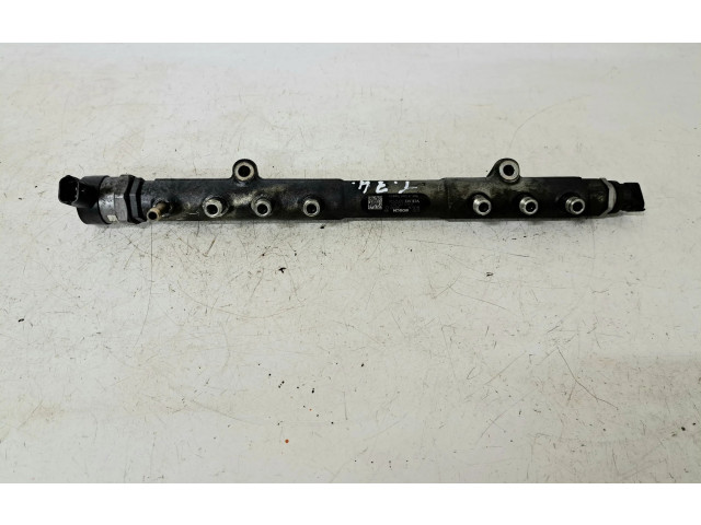 Топливная рампа 0445215023, 30757146   Volvo V70  