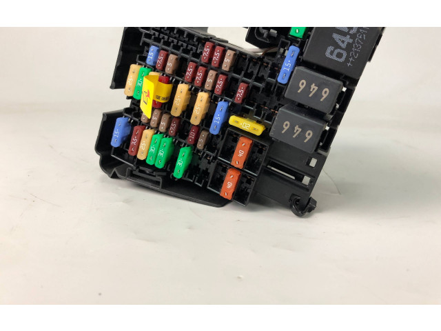 Блок предохранителей 5WA937615 Volkswagen ID.3