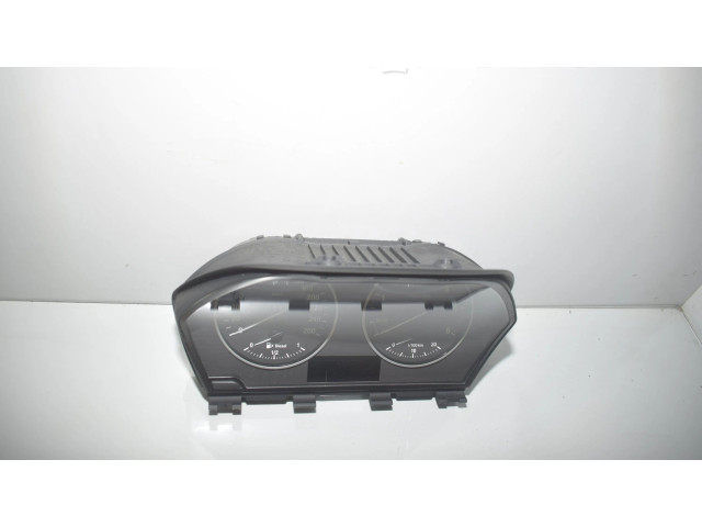 Přístrojová deska BMW 2 F46 2017 9295446