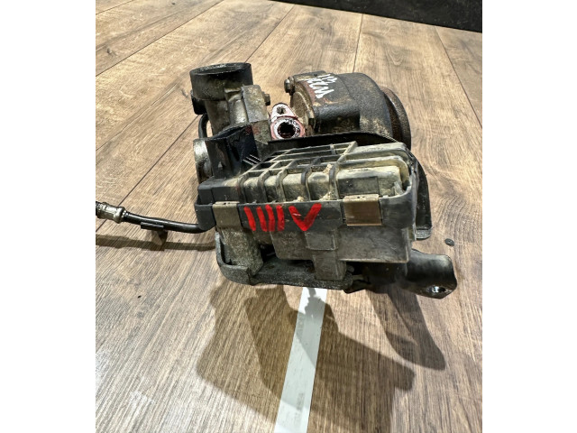 Turbodmychadlo Турбина Mercedes-Benz S W220