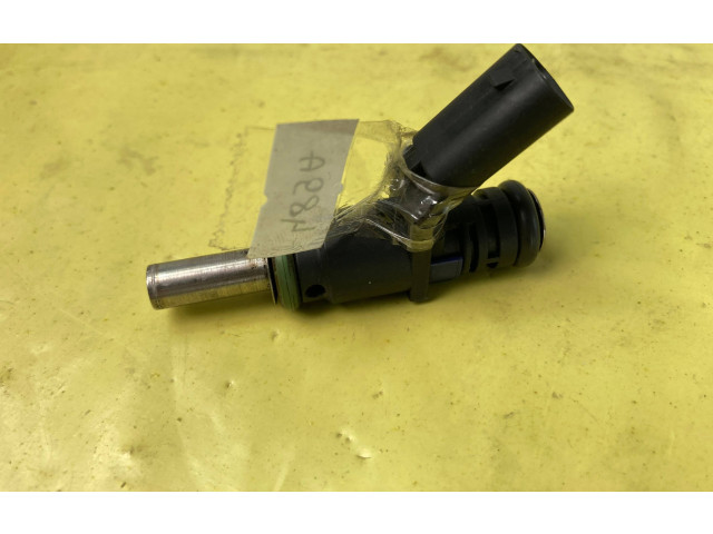 Vstřikovací lišta A0000789023   Mercedes-Benz B W245     