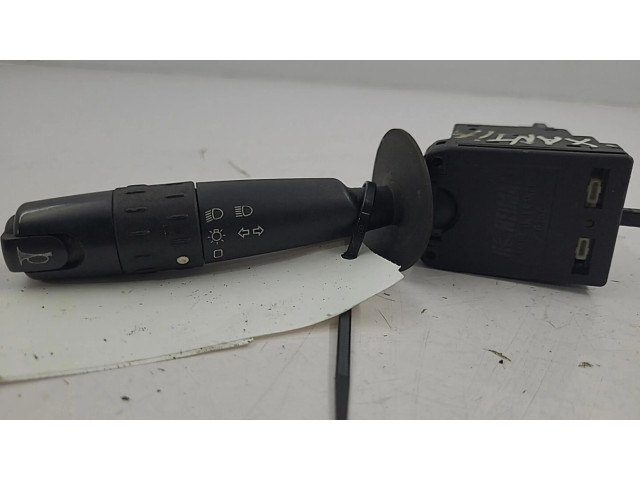 Ручка стеклоочистителей 6239H5   Citroen Xantia