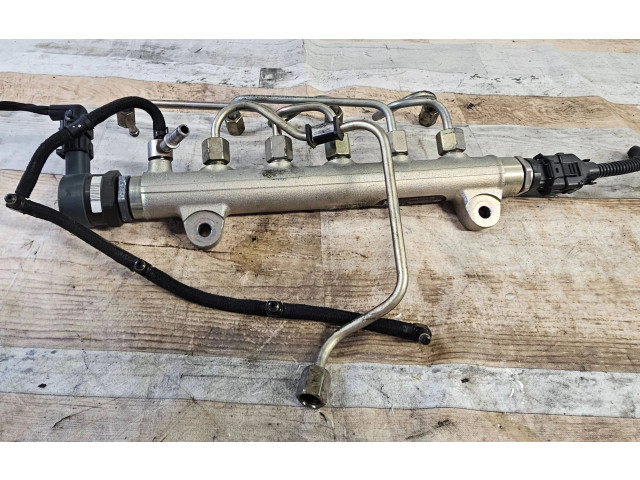 Vstřikovací lišta 314002A410, 0445214111 KIA Cerato