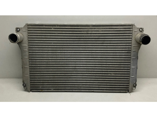 Интеркулер  JD1271002220, 0R010   Toyota Avensis T250 2.0