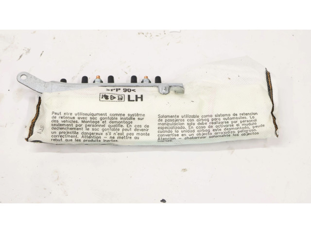 Подушка безопасности в сиденье Volkswagen Caddy