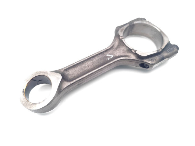 Шатун 939A9.000 939A9.000 Alfa Romeo Brera