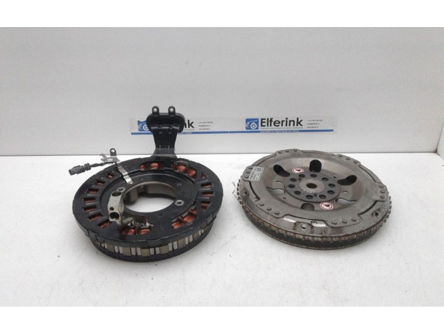 Генератор 31473617   Volvo XC90      