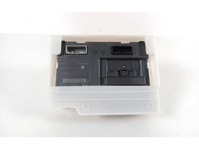 Řídící jednotka Renault Captur 2018