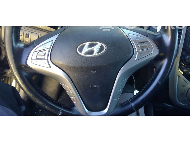 Подушка безопасности водителя 569001K000EQ Hyundai ix20