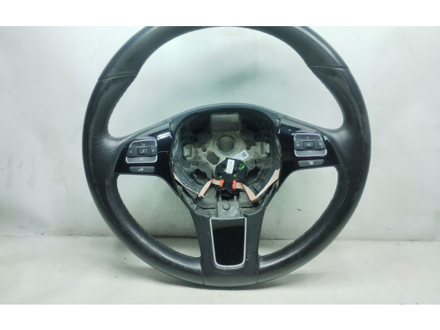 Volant Volkswagen Touareg II 2014   